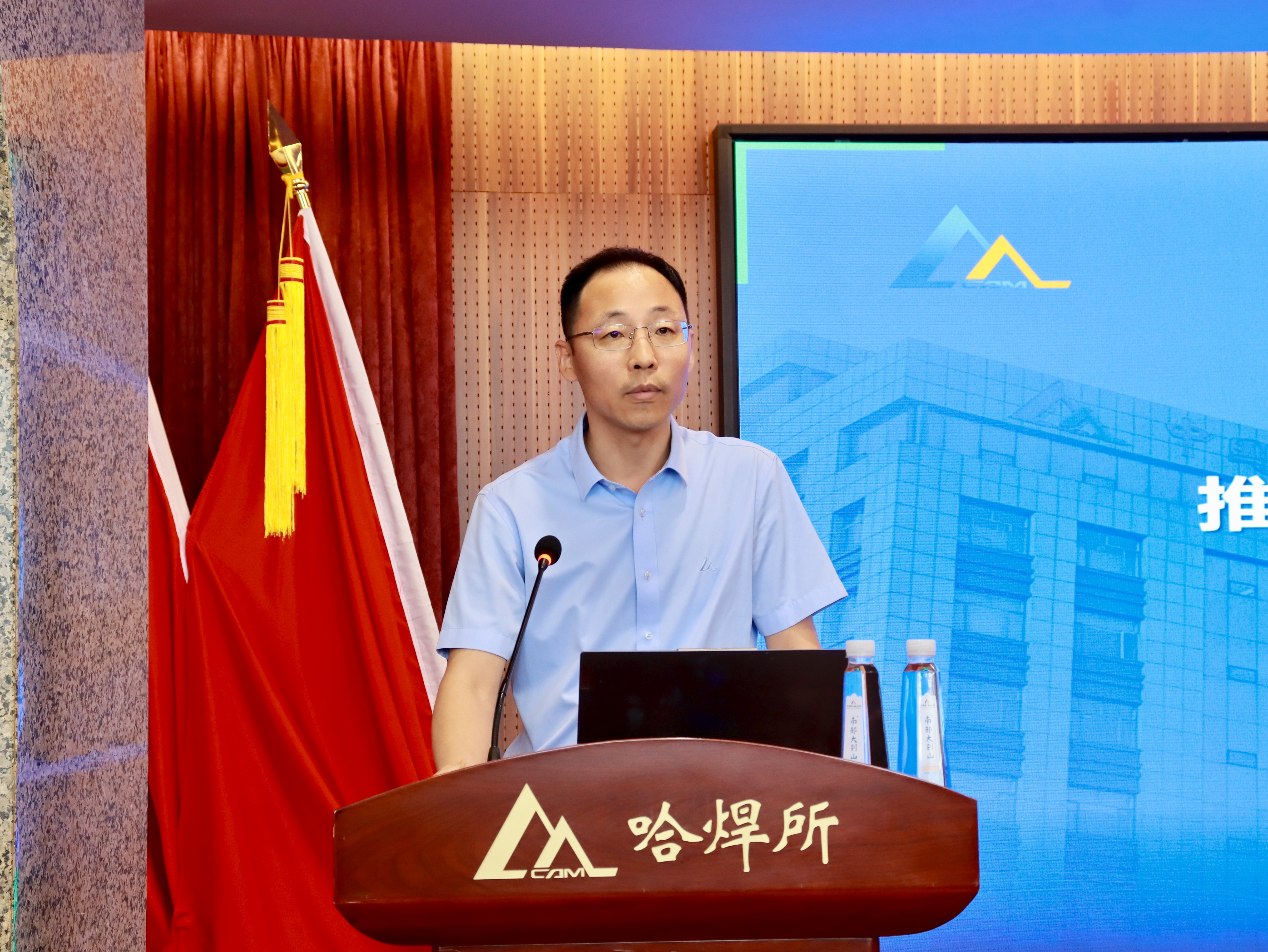 呂總.jpg